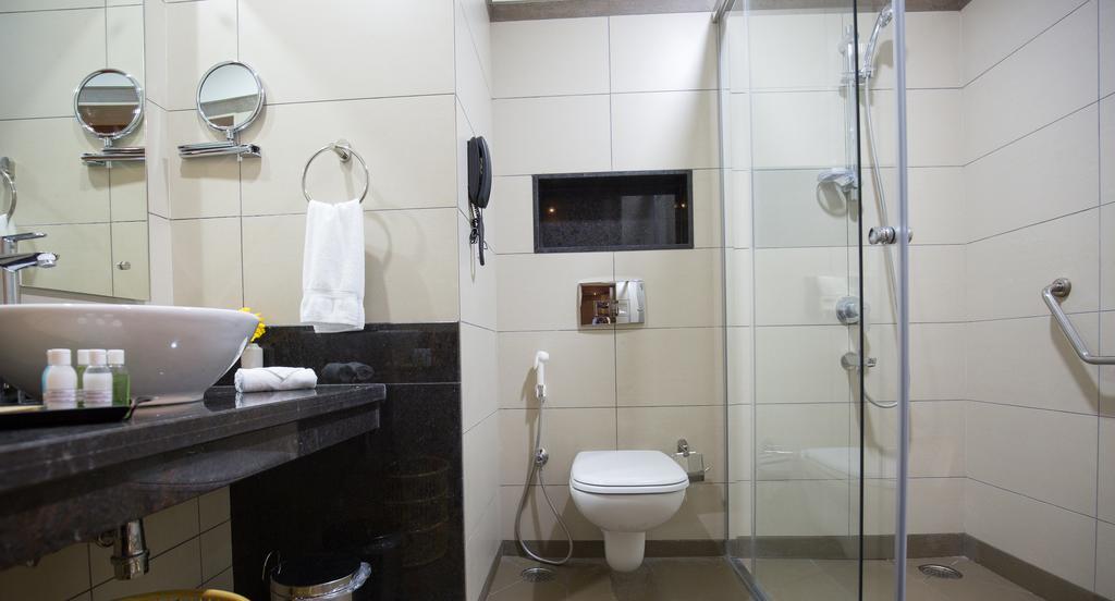 Kiscol Grands Hotel Coimbatore Eksteriør billede
